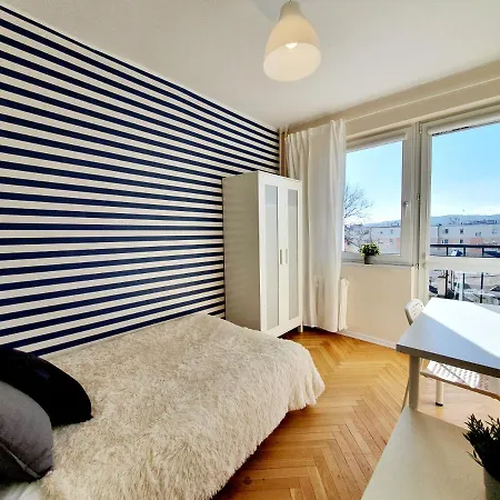 Przy Plazy Vi Apartamento